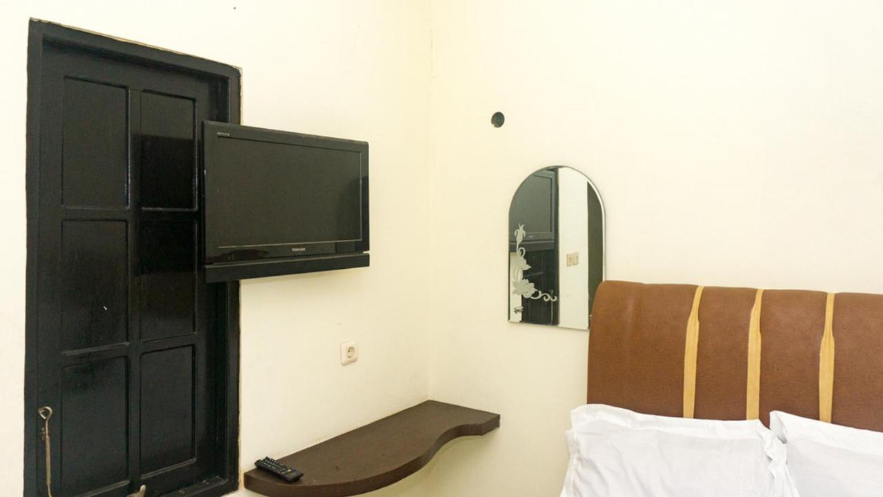 Reddoorz Near Sentani Airport Jayapura Ξενοδοχείο Εξωτερικό φωτογραφία